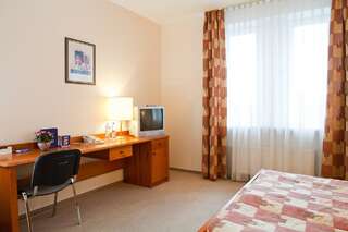 Отель Гостиница Бригита Рига Двухместный номер с 1 кроватью или 2 отдельными кроватями-6